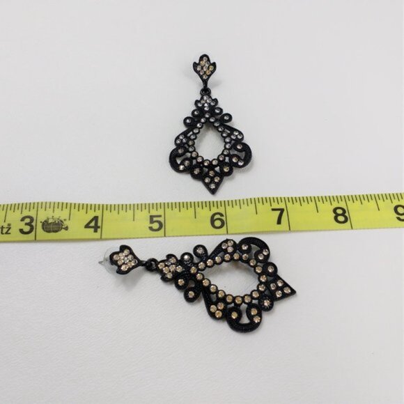 Jessica McClintock Black Drop Earrings - Picture 4 of 4